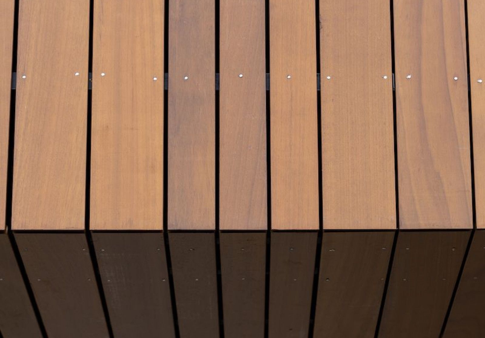 NaturalCladding - Afrikaans loofhout NaturalCladding - Afrikaans loofhout